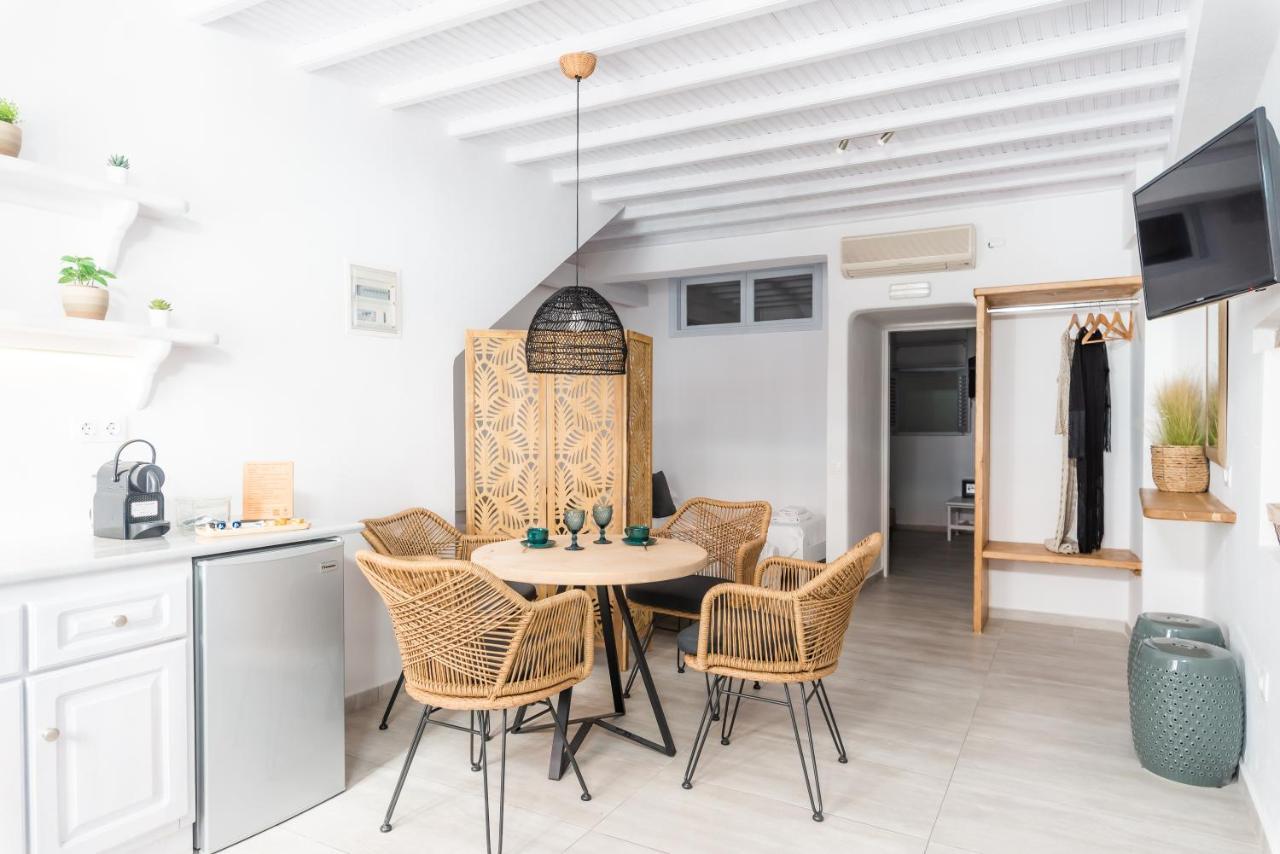 Anastasia'S Visage II Stylish Accommodation Rooms City Center Mykonos Mykonos Town Exteriör bild